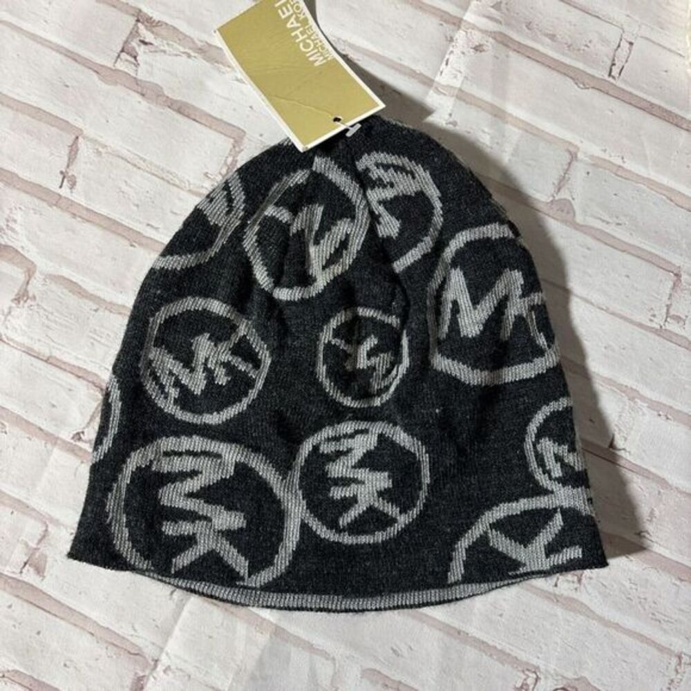 Michael Kors Beanie Hat New With Tags Men Women Black & White MK Signature Logo